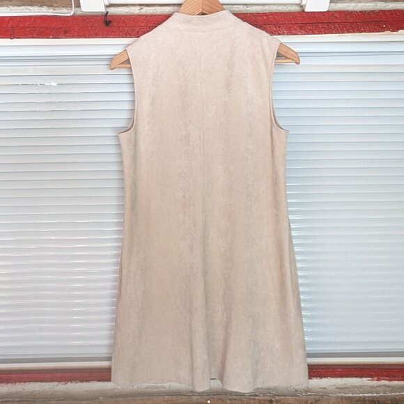 Faux suede cream vest Calvin Klein size 4 EUC - Picture 2 of 6